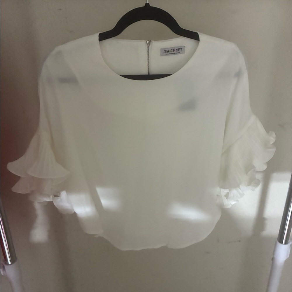 Fashion Nova White Ruffled Blouse